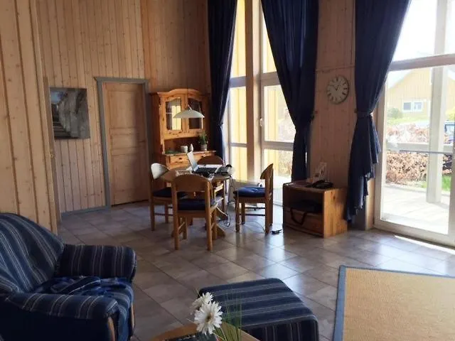 Haubentaucher 80 ريكلين